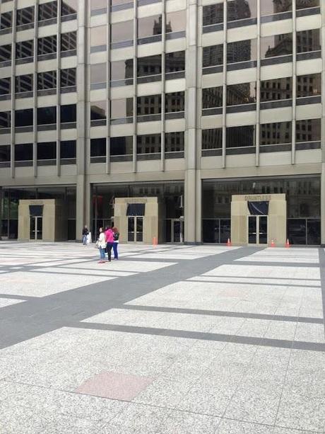 Fotos de las Entradas a las 5 sedes de las facciones en la película