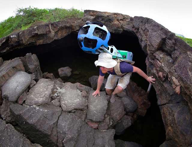 Google Trekker filamdo en Galapagos