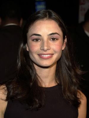 Mia Maestro será Evita y también se une a The Strain