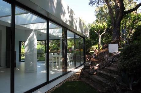 A-cero diseña el porche para una vivienda al norte de Madrid