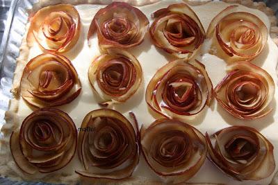 Tarta de ricotta y rosas de manzanas