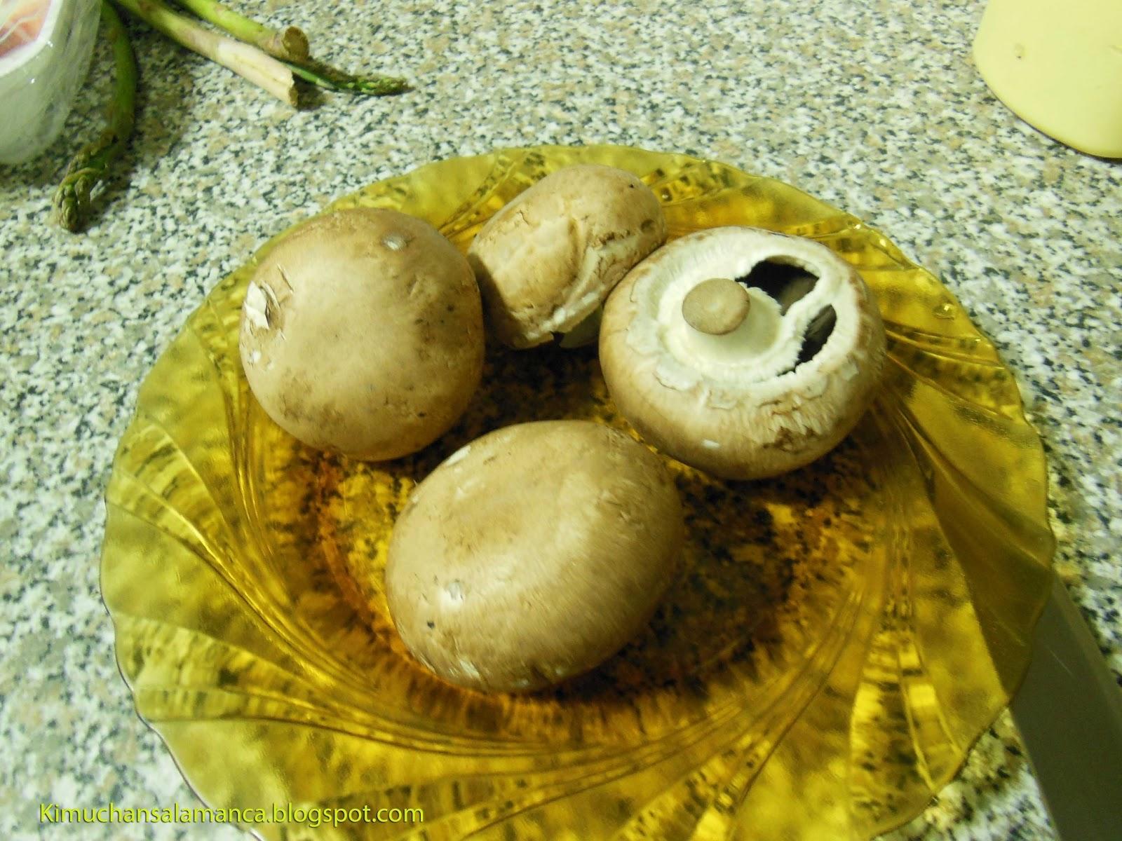 Champiñones portobello / ブラウンマッシュルーム