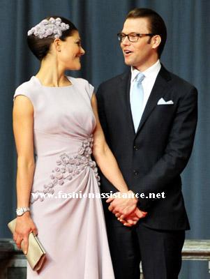 Comienzan los festejos de la boda de Victoria de Suecia. El look de La Princesa