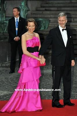 Boda de Victoria de Suecia.Dña Letizia, de rojo, en la primera cena de gala. Imágenes de las Reinas y Princesas