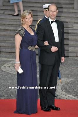 Boda de Victoria de Suecia.Dña Letizia, de rojo, en la primera cena de gala. Imágenes de las Reinas y Princesas