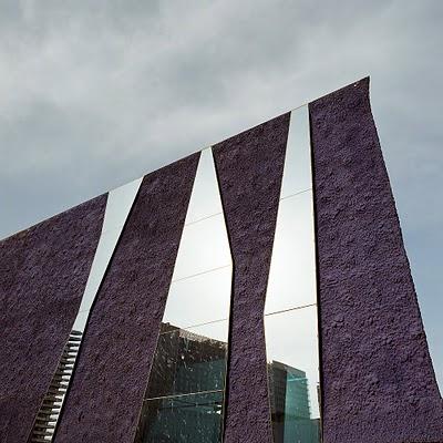 Arquitectura y Fotografía: La Sexta Fachada Bajo una Lente Paulista