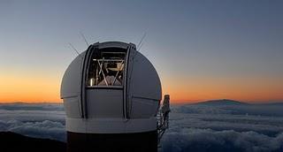 Pan-STARRS comienza su búsqueda de rocas espaciales asesinas