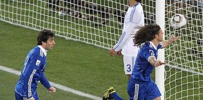 SUDÁFRICA 2010: PALERMO FILMA UN EPISODIO MAS DE SU VIDA DE PELÍCULA