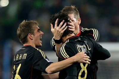 SUDÁFRICA 2010: REVENDIENDO LOS PASAJES