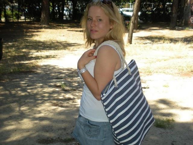 Un estupendo regalo: bolso de rafia marinero