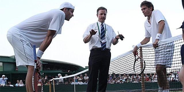 Tenis, basta con esa palabra