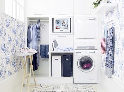 Cuarto de la plancha con la tele integrada