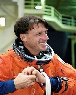 *REACTIVACION DE PROGRAMAS DE LANZADERAS ESPACIALES Y COHETES PORTADORES SUPER-PESADOS-