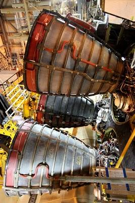 -TRANSBORDADOR DISCOVERY-NUEVOS MOTORES-