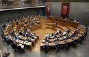 Más de 80 personas pasaron por el circuito de valoración de salud cardiovascular en el Parlamento de Navarra