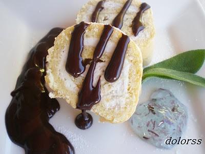 BRAZO DE GITANO CON NATA AL AROMA DE VIOLETAS