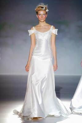 VICTORIO & LUCCHINO: AMOR DE MARGARITA 2014-Barcelona Bridal Week 2013-