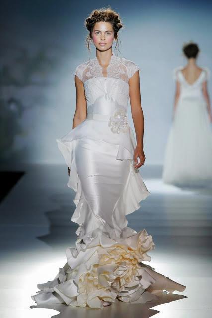 VICTORIO & LUCCHINO: AMOR DE MARGARITA 2014-Barcelona Bridal Week 2013-