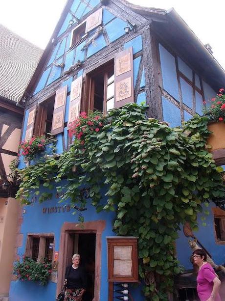 HOY COMPARTIMOS.....UN LUGAR DONDE PERDERSE HOY COMPARTIMOS.....UN LUGAR DONDE PERDERSE