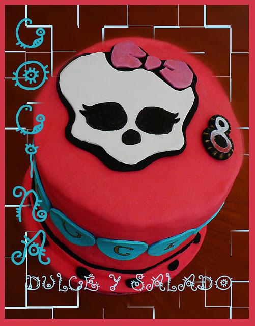 Tarta Monsters High para Lucía