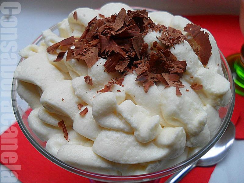 Copa doble mousse, de turrón y chocolate blanco