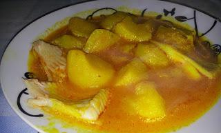Guiso de pez raya con patatas receta gaditana