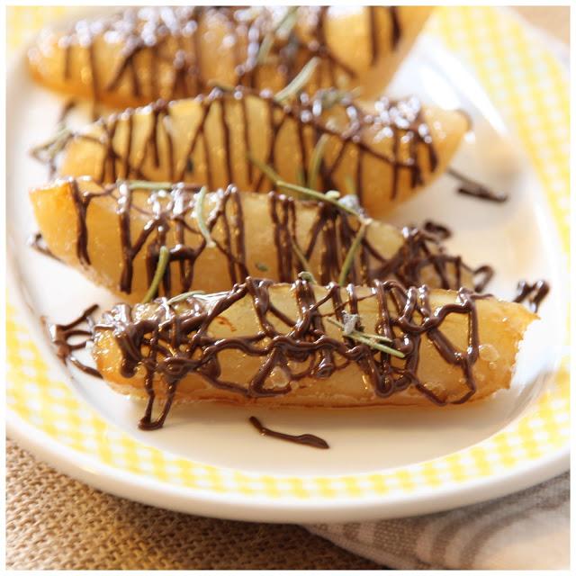 receta: peras caramelizadas con chocolate y romero - recipe:caramelized pears with chocolate and rosemary