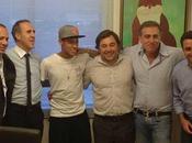 Neymar firmado acuerdo traspaso Barcelona