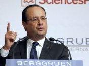 Hollande pide “ofensiva” para empleo jóvenes Europa