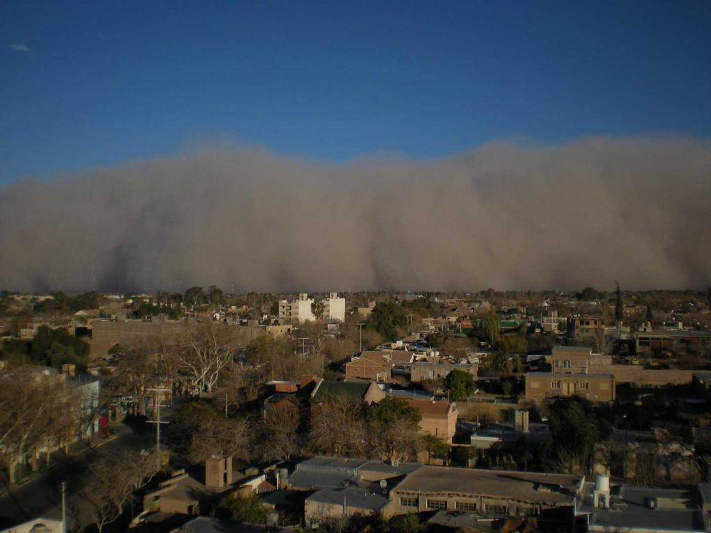 EL ZONDA, EL VIENTO CALIENTE QUE AZOTA A LA PROVINCIA DE SAN JUAN.