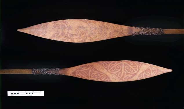 remos maories entregados al capitán Cook