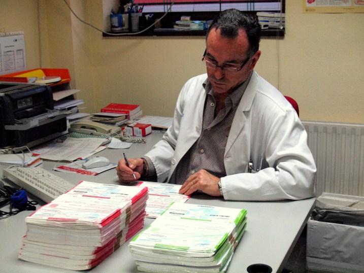 ¿Te interesa tener un médico o un escribiente?