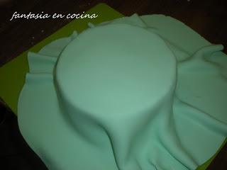 TORTA DECORADA CON FONDANT / pasta di zucchero