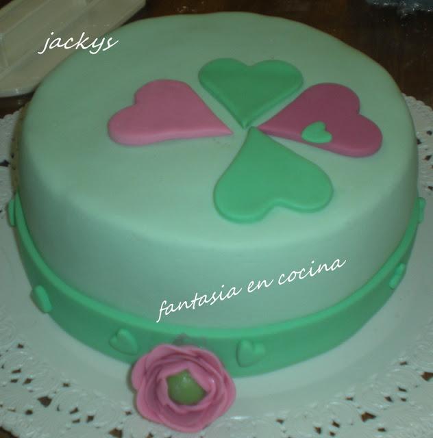 TORTA DECORADA CON FONDANT / pasta di zucchero