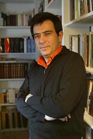 ARCADI ESPADA O EL INSOPORTABLE OLOR A MIERDA