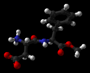 Aspartame-from-hydrate-xtal-2000-3D-balls