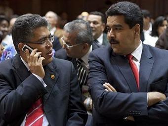 NICOLAS MADURO AHORA PELEA CON COLOMBIA