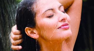 EJERCÍTATE HASTA EN LA DUCHA