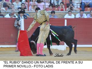 SEGUNDA NOVILLADA DE FERIA DE CÓRDOBA:   TARDE TRIUNFAL PARA LOS TOREROS Y EL GANADERO