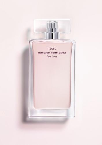 L'eau For Her de Narciso Rodríguez, una fragancia cargada de misterio