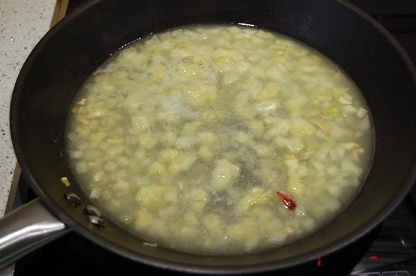 Fabes con almejas. La mejor receta de legumbre