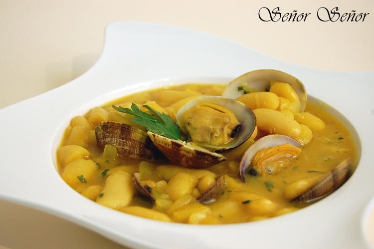 Fabes con almejas. La mejor receta de legumbre