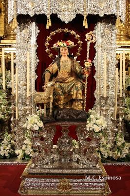 Galería de fotos del besamanos y la ofrenda del día de los Pastorcitos