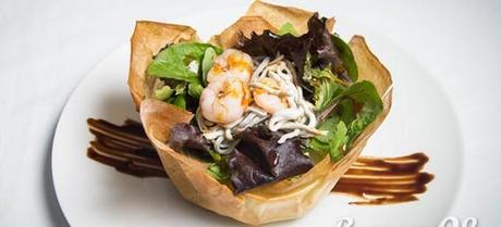 Ensalada crujiente de gambas y gulas Ensalada crujiente de gambas y gulas