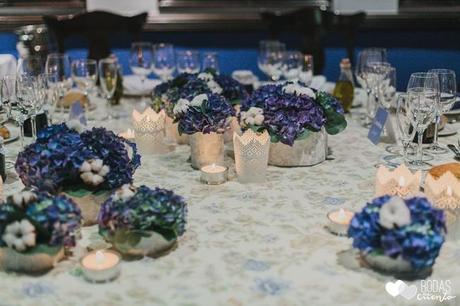 una boda decorada en azul