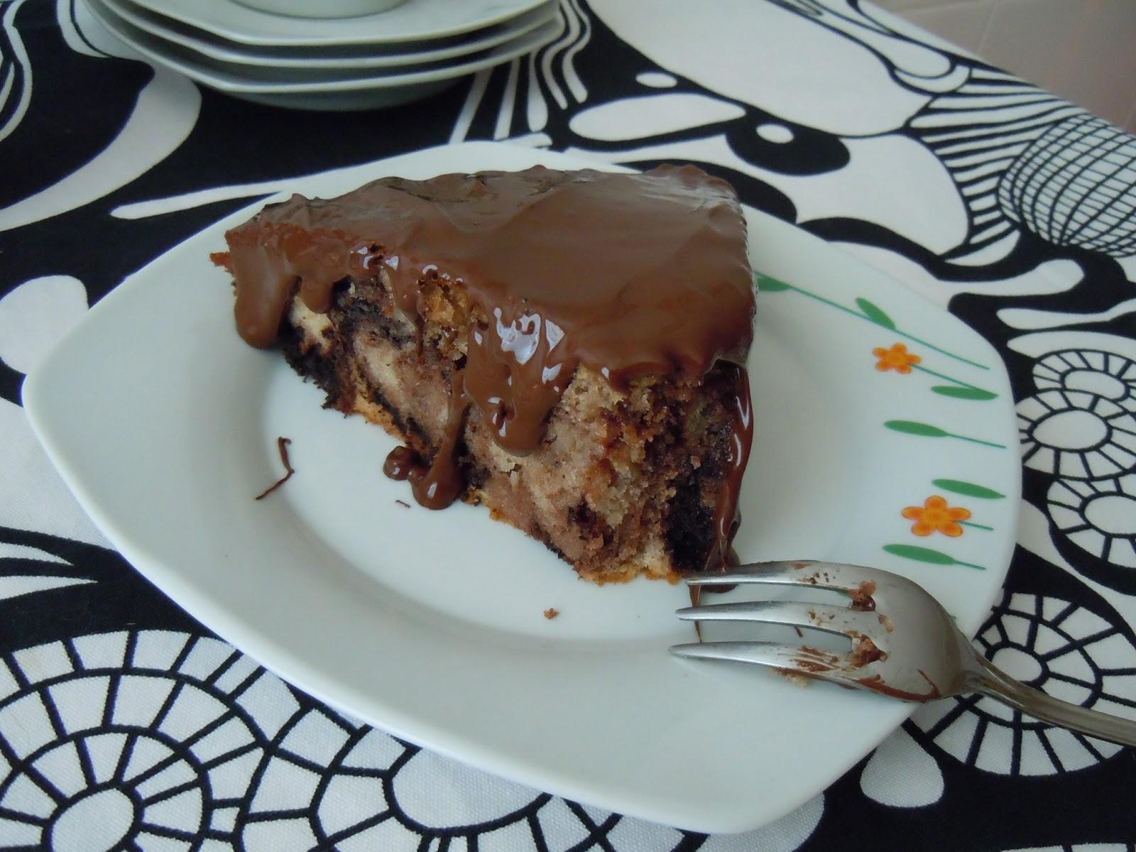 Bizcocho bicolor de chocolate