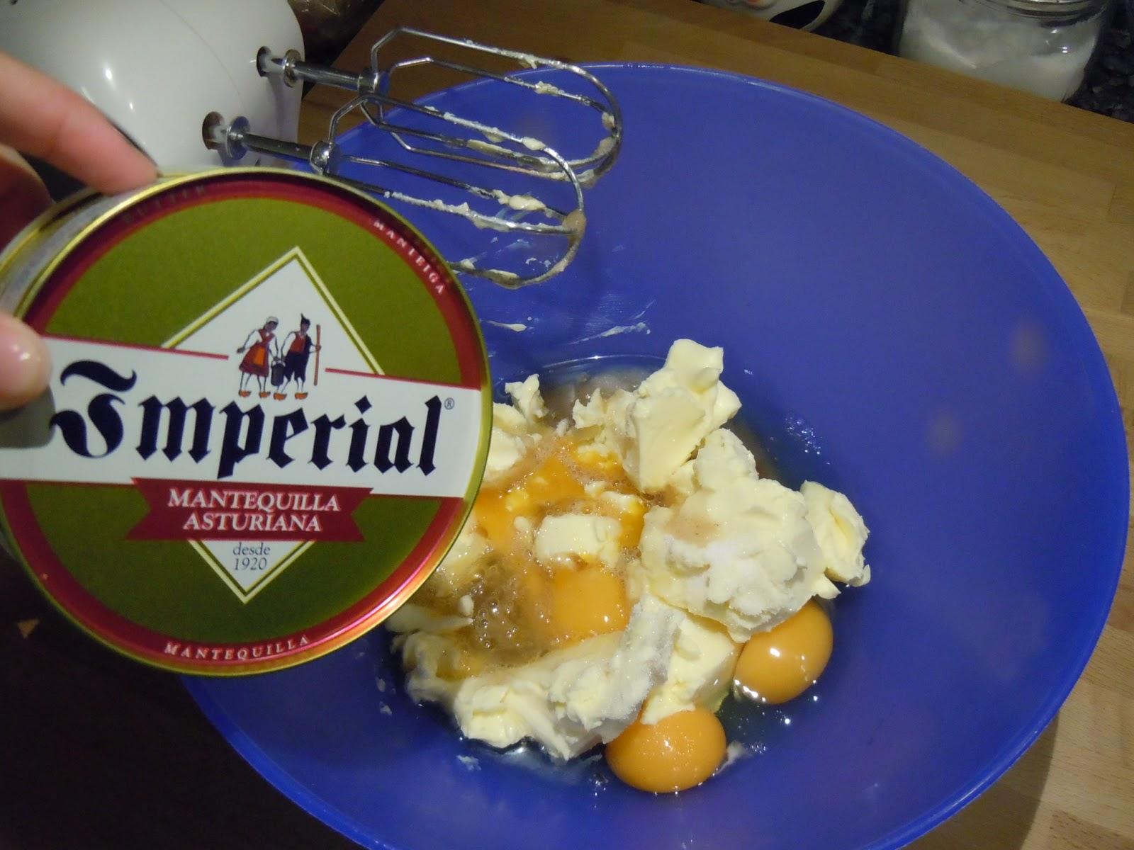 Bizcocho bicolor de chocolate