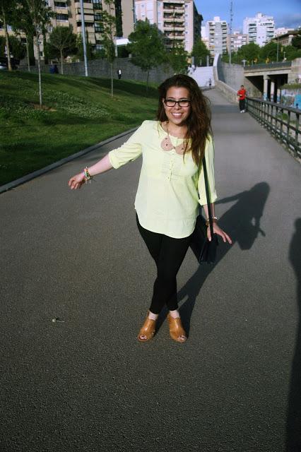 Yellow & Simply Outfit