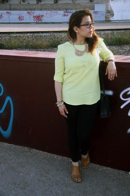 Yellow & Simply Outfit