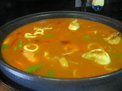 Receta Paella de carne y marisco - Paella Mixta Fácil